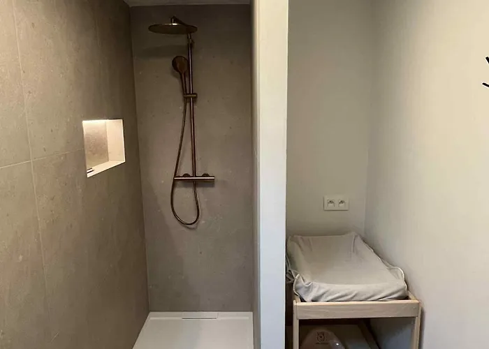 Modern In Op Toplocatie! * Остенде