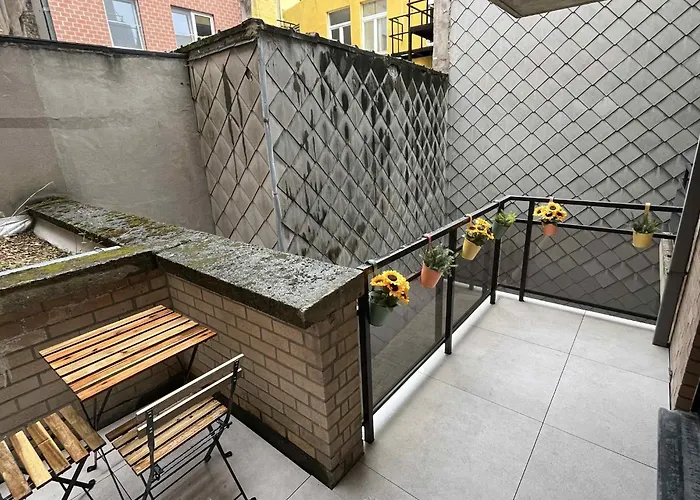 Modern In Op Toplocatie! Appartement